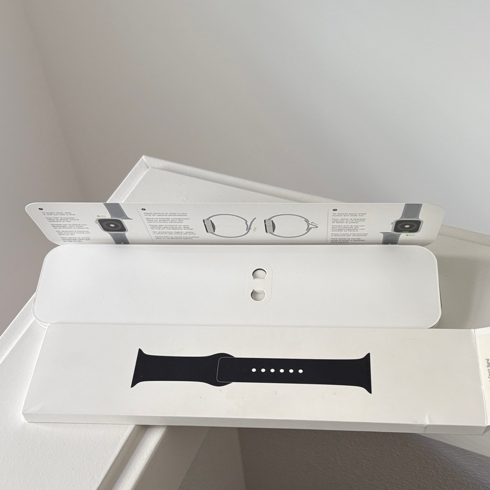 Apple Black Watch Band 40mm NEW